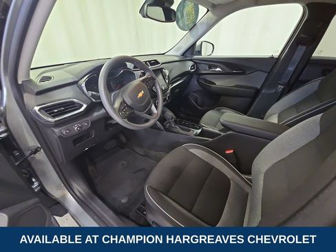 Used 2023 Chevrolet TrailBlazer LT w/ Convenience Package FWD image 13