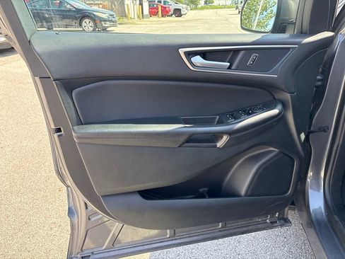 Used 2024 Ford Edge SEL AWD/4WD image 10