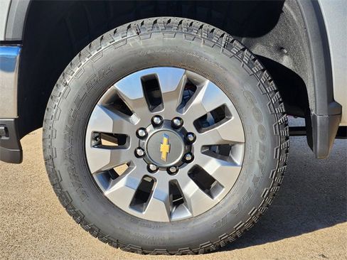 New 2026 Chevrolet Silverado 2500 LT w/ Texas Edition image 8