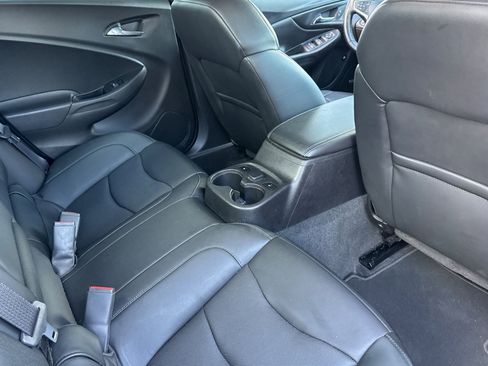 Used 2017 Chevrolet Volt Premier w/ Driver Confidence II Package image 18