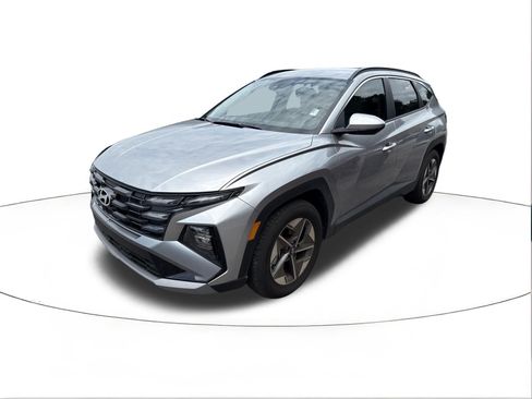 Used 2026 Hyundai Tucson SEL FWD image 4