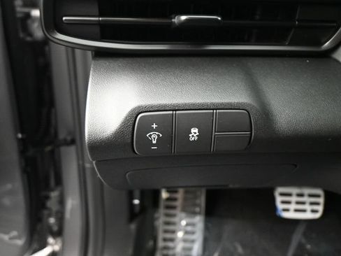 Certified 2026 Hyundai Elantra Sport FWD image 17