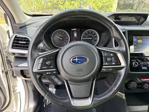 Used 2023 Subaru Forester Premium AWD/4WD image 41