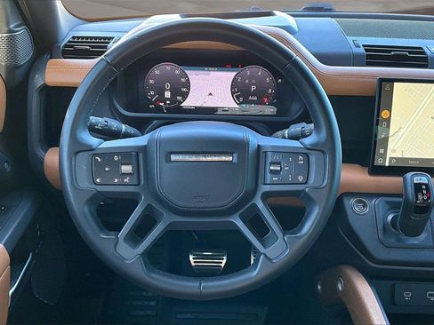 Used 2023 Land Rover Defender 110 X image 5