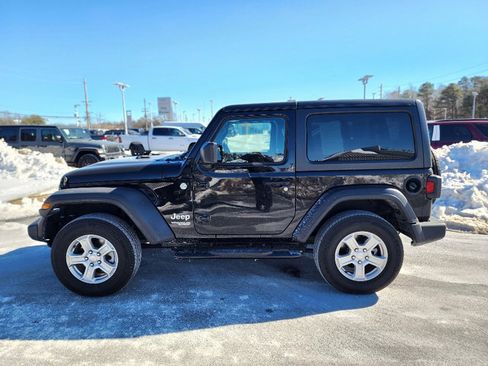 Used 2021 Jeep Wrangler Sport S image 18
