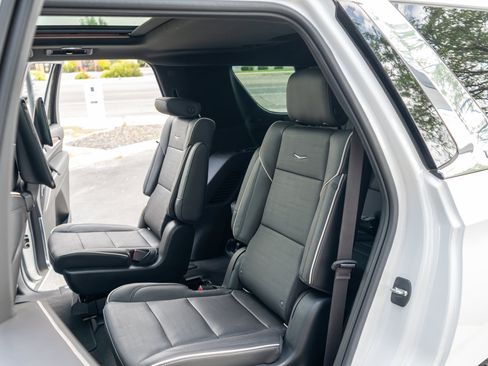 Used 2021 Cadillac Escalade Premium Luxury w/ LPO, Radiant Package AWD/4WD image 56