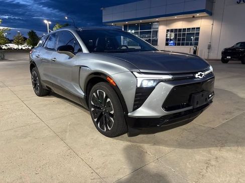 Used 2024 Chevrolet Blazer EV RS AWD/4WD image 3