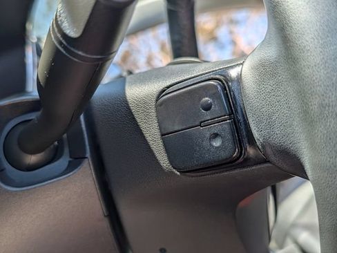 Used 2023 Chevrolet Equinox Premier AWD/4WD image 34