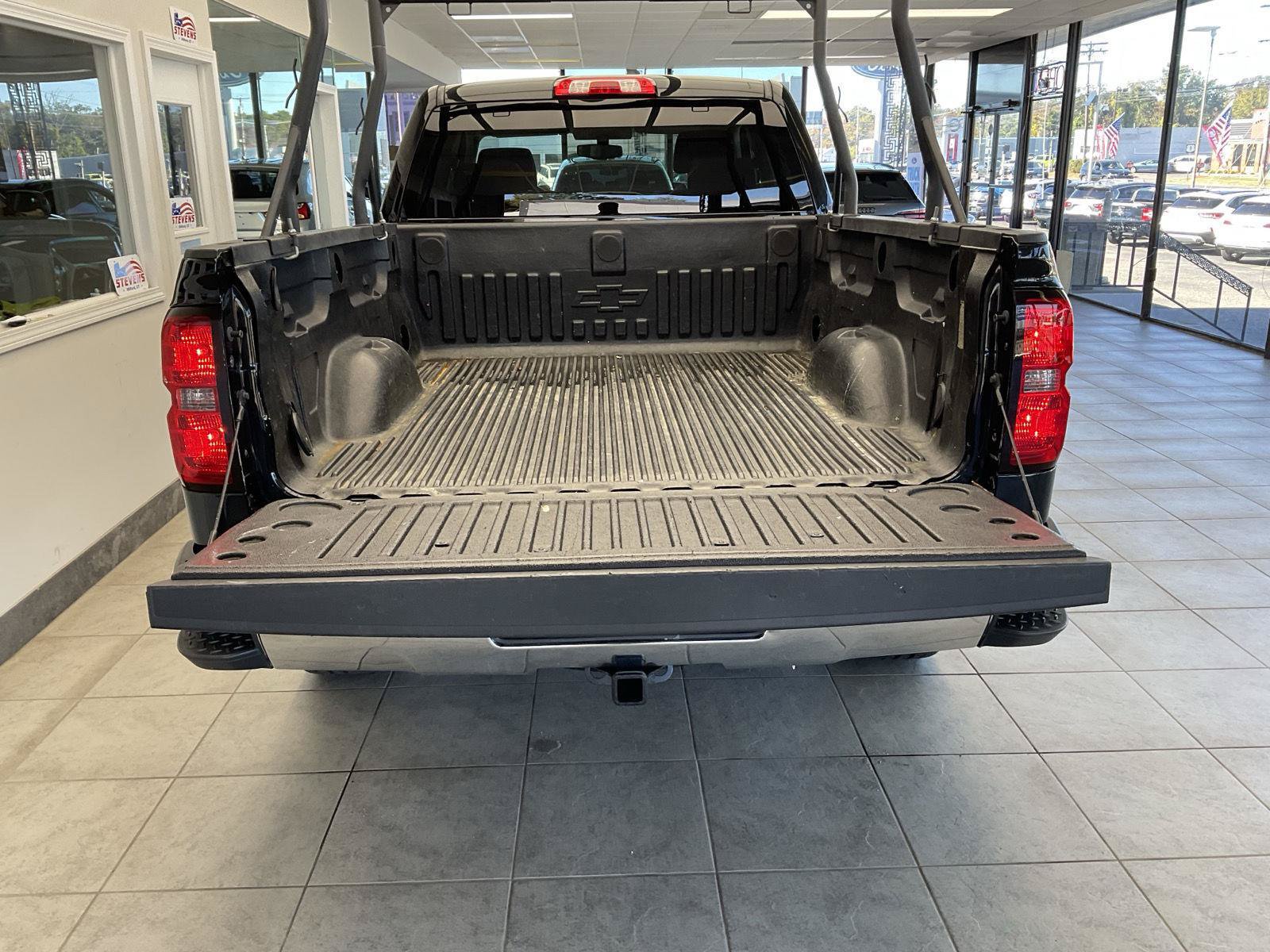 Used 2017 Chevrolet Silverado 1500 LT w/ All Star Edition AWD/4WD image 21