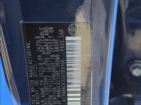Used 2025 Toyota Camry XLE w/ Premium Plus Package FWD image 22