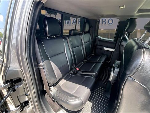 Used 2015 Ford F150 Lariat w/ Equipment Group 502A Luxury AWD/4WD image 28