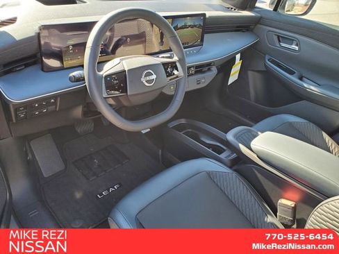 New 2026 Nissan Leaf Platinum+ w/ Cargo Package (Platinum+) FWD image 9