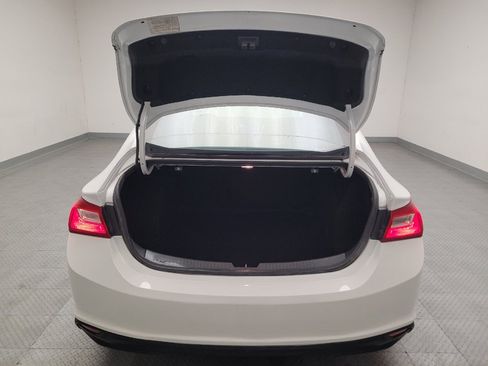 Used 2023 Chevrolet Malibu LT FWD image 29