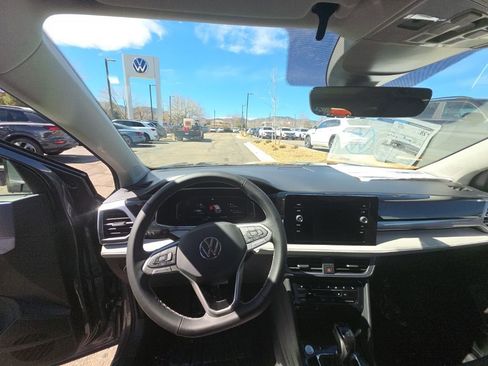 New 2026 Volkswagen Taos SEL AWD/4WD image 14