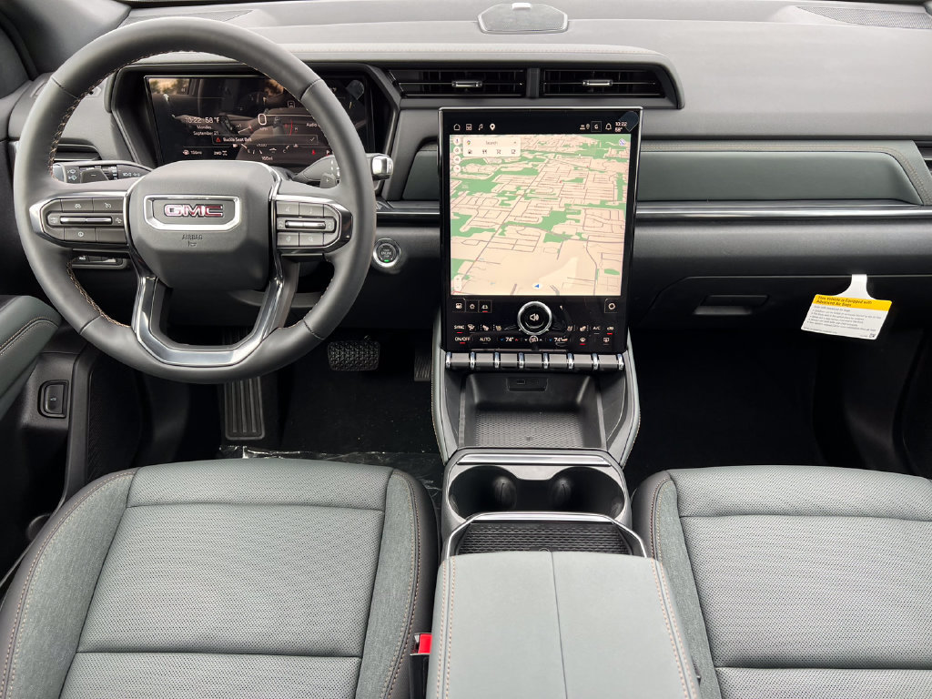 New 2027 GMC Terrain AT4 w/ Convenience Package III AWD/4WD image 3