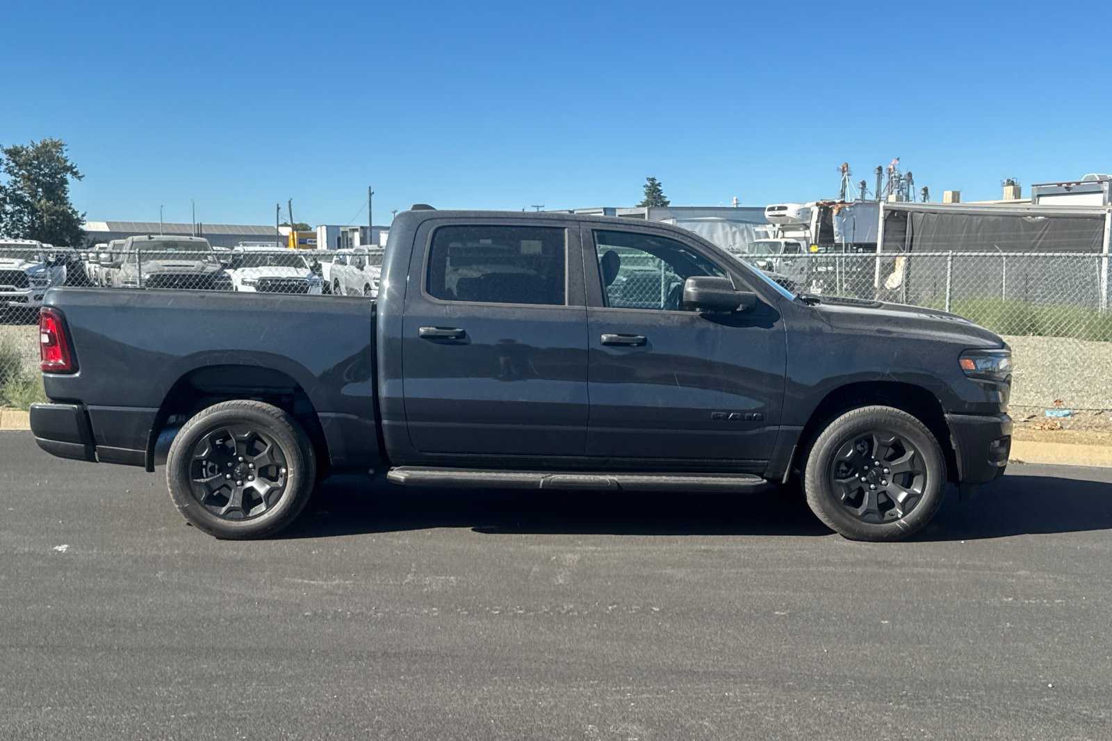 New 2026 RAM 1500 Express AWD/4WD image 2