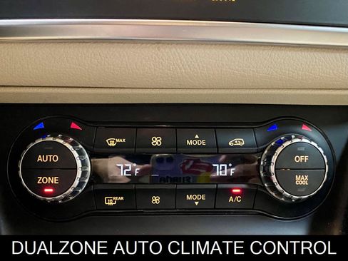 Used 2019 Mercedes-Benz GLA 250 4MATIC image 28
