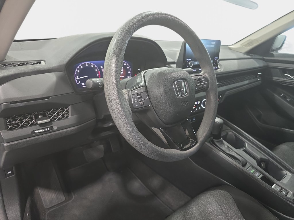 Used 2024 Honda Accord EX image 22