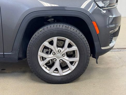 Used 2021 Jeep Grand Cherokee L Limited AWD/4WD image 4