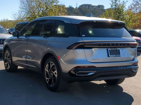 New 2026 Lincoln Nautilus Premier w/ Equipment Group 102A image 5