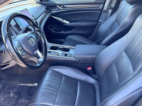 Certified 2022 Honda Accord Touring image 18