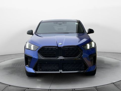 New 2026 BMW X2 xDrive28i w/ Technology Package AWD/4WD image 2