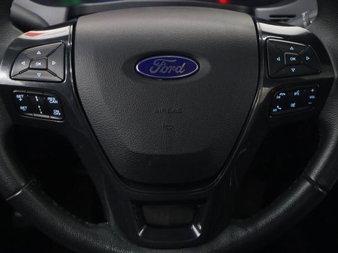 Used 2018 Ford Explorer XLT w/ Equipment Group 202A image 17