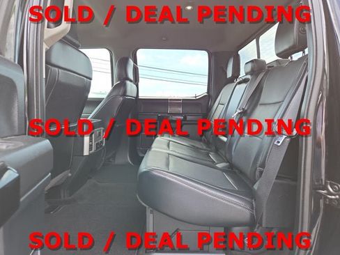 Used 2018 Ford F250 Lariat w/ Lariat Ultimate Package AWD/4WD image 12