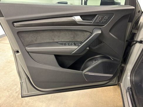 Used 2020 Audi SQ5 Premium Plus w/ Premium Plus Package AWD/4WD image 29