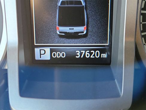 Used 2023 Toyota Tacoma Limited image 23