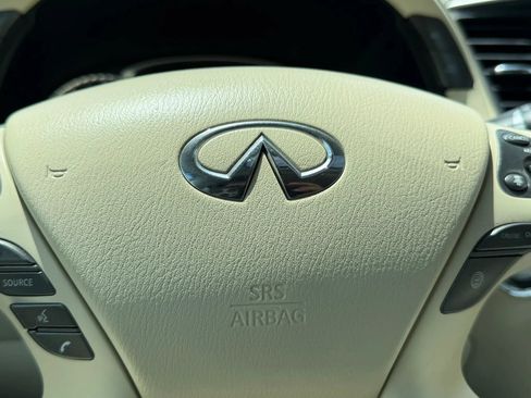 Used 2014 INFINITI QX60 Luxe w/ Deluxe Touring Package AWD/4WD image 29