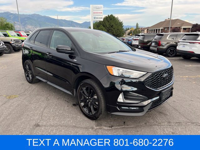 Used 2023 Ford Edge ST-Line w/ Class II Trailer Tow Package AWD/4WD image 8