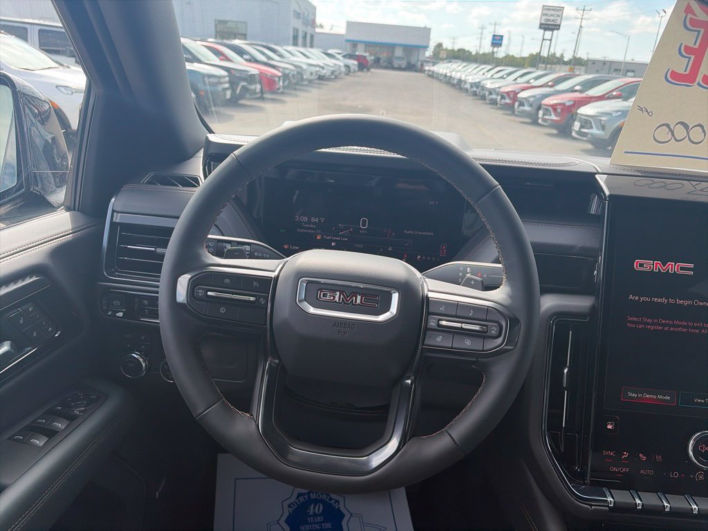 New 2026 GMC Yukon AT4 w/ AT4 Premium Package AWD/4WD image 15