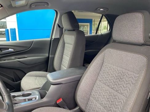Used 2024 Chevrolet Equinox LT FWD image 15