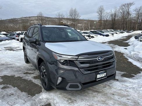 New 2025 Subaru Forester Limited image 2