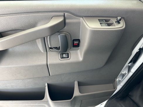 Used 2025 GMC Savana 2500 w/ Driver Convenience Package RWD image 14