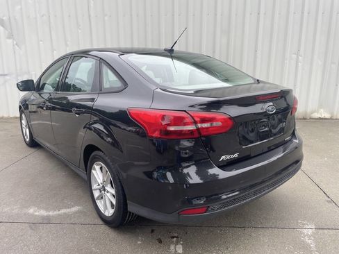 Used 2015 Ford Focus SE image 5