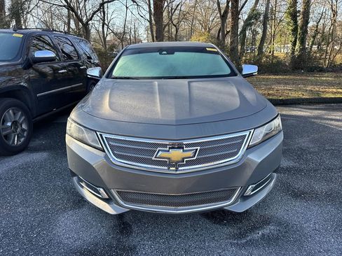 Used 2017 Chevrolet Impala LT w/ Leather Package image 2