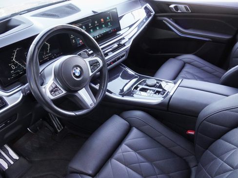 Certified 2024 BMW X5 sDrive40i w/ M Sport Package RWD image 6