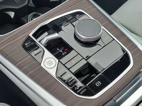 New 2026 BMW X5 xDrive40i w/ Climate Comfort Package image 21