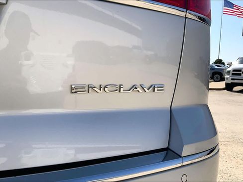 Used 2015 Buick Enclave Premium w/ Experience Buick Package FWD image 30
