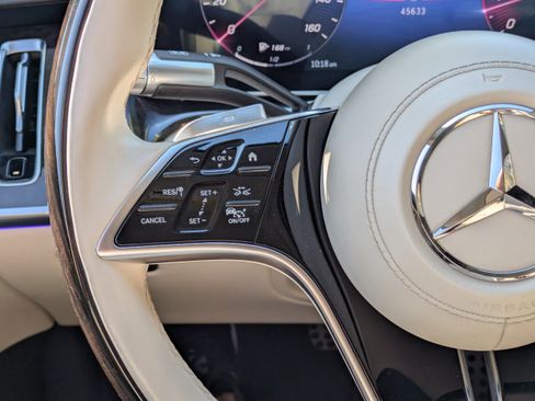 Certified 2023 Mercedes-Benz S 500 4MATIC image 18