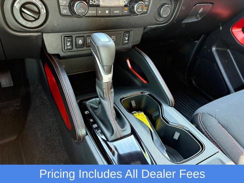 Used 2024 Nissan Frontier PRO-4X w/ Pro Convenience Package AWD/4WD image 25