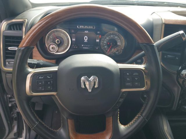 Used 2022 RAM 3500 Limited AWD/4WD image 11