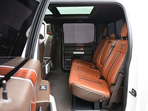 Used 2022 Ford F250 King Ranch w/ King Ranch Ultimate Package AWD/4WD image 11