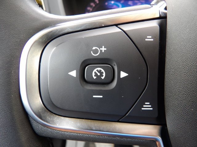 Certified 2024 Volvo XC60 B5 Core AWD/4WD image 19