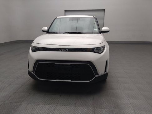Used 2025 Kia Soul LX w/ LX Technology Package FWD image 15