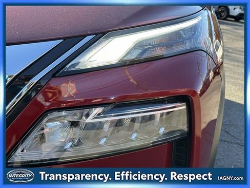 Certified 2021 Nissan Rogue SL image 10