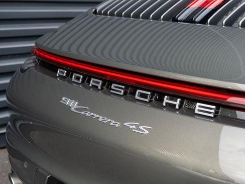 Certified 2022 Porsche 911 Carrera 4S image 46