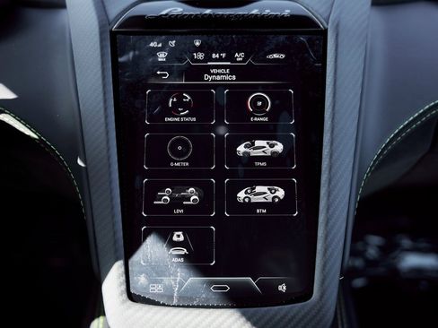 Used 2025 Lamborghini Revuelto Base image 70